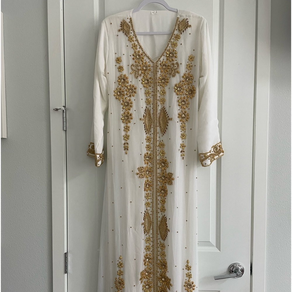 Women Muslim Dubai Dress - white and gold